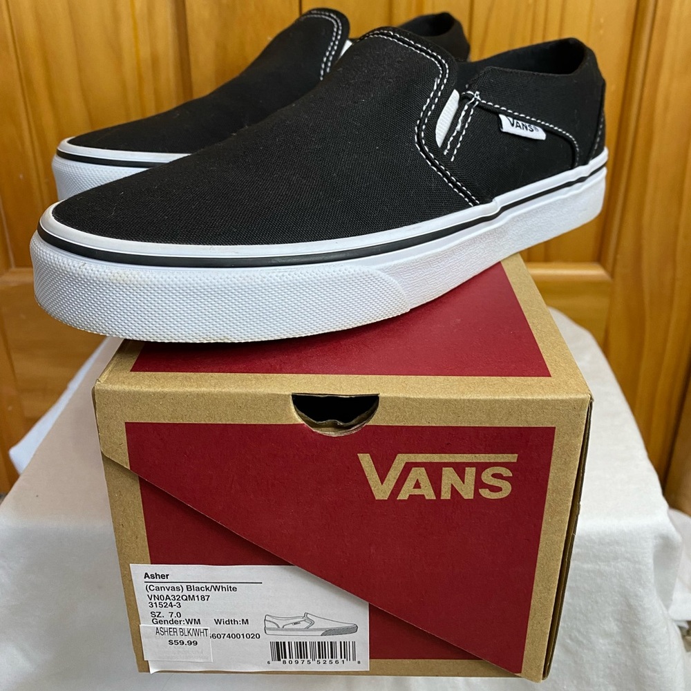 Women’s Size 7 Vans Black Canvas